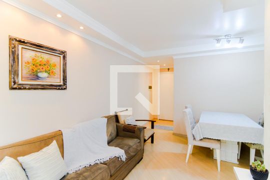Sala de apartamento à venda com 2 quartos, 62m² em Vila Rosalia, Guarulhos