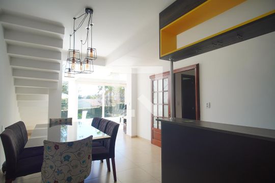 Sala de Jantar de casa à venda com 4 quartos, 300m² em Santo Andre, São Leopoldo