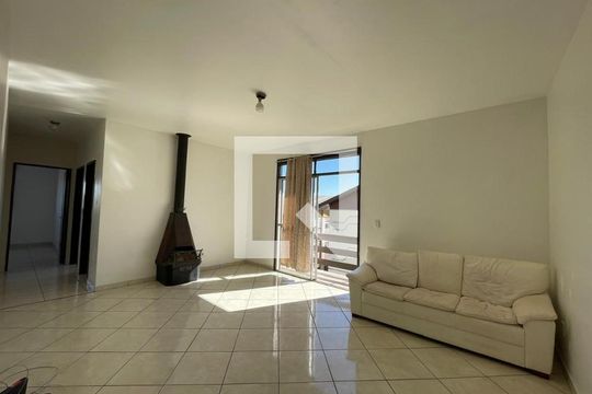 Apartamento para alugar com 2 quartos, 75m² em Ouro Branco, Novo Hamburgo