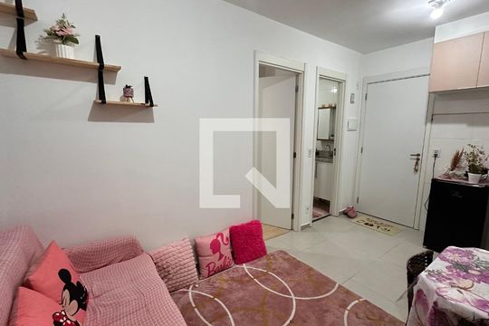Apartamento para alugar com 2 quartos, 34m² em Santo Amaro, São Paulo