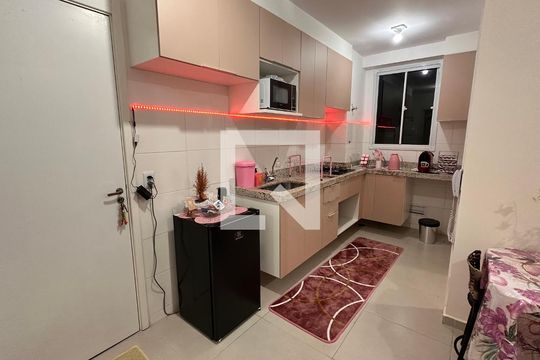 Apartamento para alugar com 2 quartos, 34m² em Santo Amaro, São Paulo