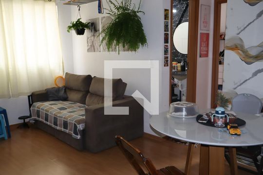Apartamento para alugar com 2 quartos, 43m² em Cidade São Mateus, São Paulo