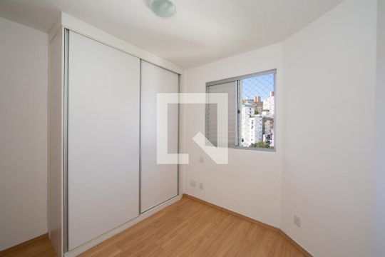 QUARTO1 de apartamento para alugar com 2 quartos, 70m² em Buritis, Belo Horizonte