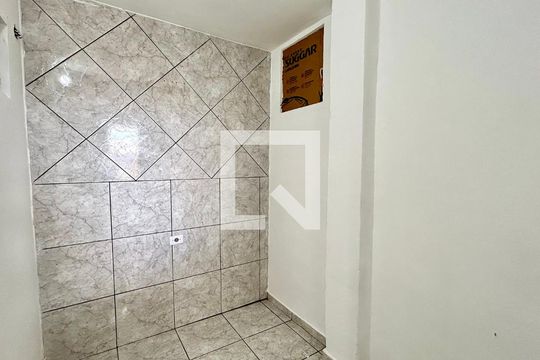 Quarto  de casa para alugar com 1 quarto, 80m² em Parque Jurema, Guarulhos