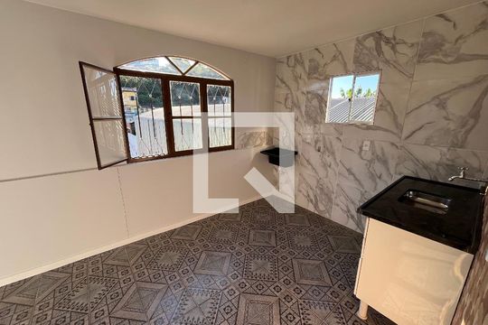 Apartamento para alugar com 1 quarto, 30m² em Centro, Duque de Caxias