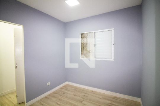Quarto 2 de casa para alugar com 2 quartos, 70m² em Vila das Belezas, São Paulo