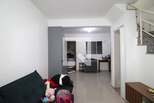 Sala de casa de condomínio à venda com 2 quartos, 41m² em Cidade Líder, São Paulo
