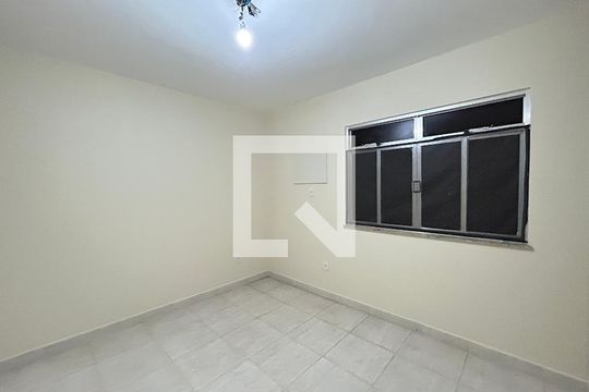 Quarto 2 de casa para alugar com 2 quartos, 90m² em Quintino Bocaiúva, Rio de Janeiro