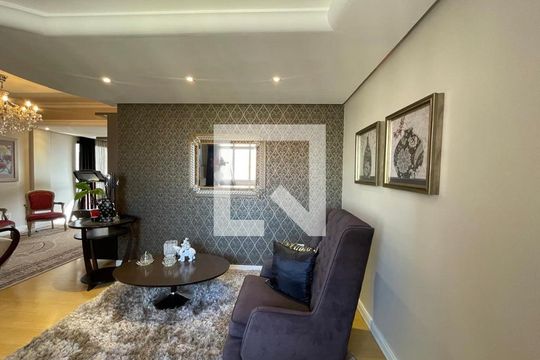 Apartamento para alugar com 3 quartos, 231m² em Rio Branco, Novo Hamburgo