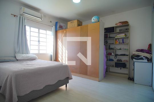 Suíte de casa para alugar com 1 quarto, 70m² em Boa Vista, São Leopoldo