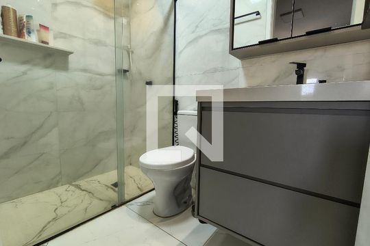 Banheiro de apartamento para alugar com 2 quartos, 74m² em Jardim Nova Alianca, Ribeirão Preto