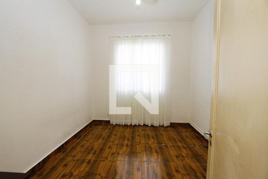 Quarto 2 de casa à venda com 4 quartos, 310m² em Carlos Prates, Belo Horizonte