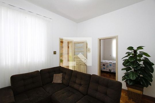 Sala de casa à venda com 4 quartos, 310m² em Carlos Prates, Belo Horizonte