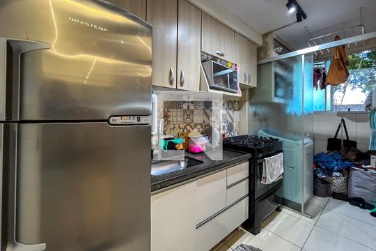 Cozinha de apartamento para alugar com 2 quartos, 52m² em Vila Moraes, São Paulo