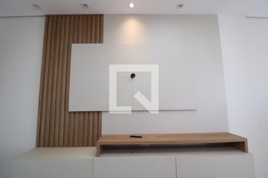 Sala de apartamento para alugar com 2 quartos, 55m² em Novo Mundo, Uberlândia
