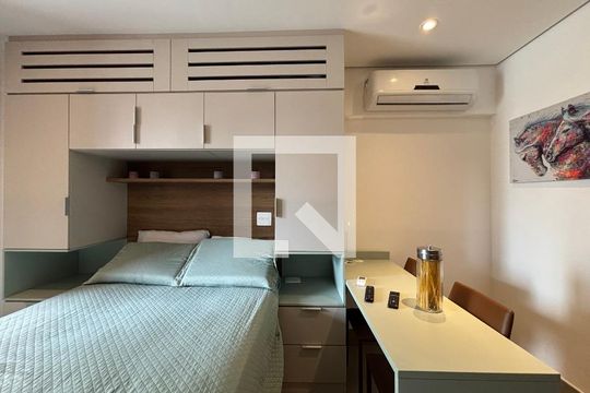 Studio de kitnet/studio para alugar com 1 quarto, 28m² em Vila Nova Conceição, São Paulo