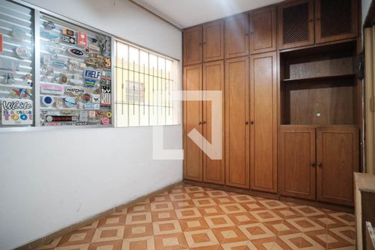 Quarto 1 de casa para alugar com 2 quartos, 131m² em Vila Matilde, São Paulo