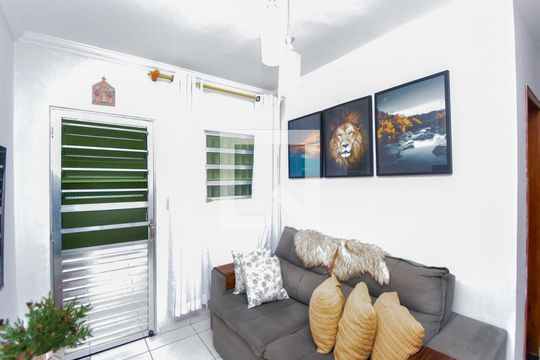 Sala de casa à venda com 2 quartos, 100m² em Jardim Las Vegas, Guarulhos