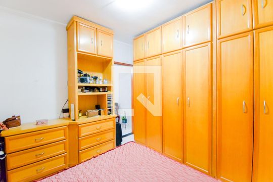 Quarto 2 de casa à venda com 2 quartos, 100m² em Jardim Las Vegas, Guarulhos