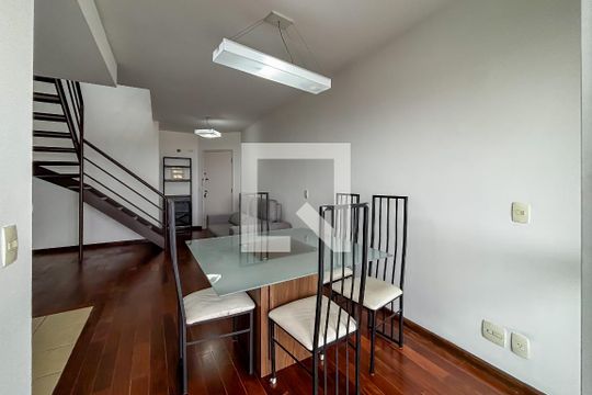 Apartamento para alugar com 1 quarto, 68m² em Sumarezinho, São Paulo