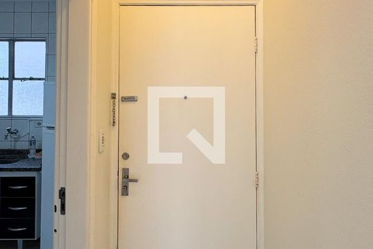 Entrada de apartamento para alugar com 2 quartos, 81m² em Jardim Copacabana, São Bernardo do Campo