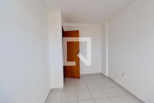 Quarto 1 de apartamento para alugar com 2 quartos, 40m² em Itapuã, Salvador