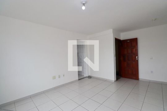 Apartamento para alugar com 2 quartos, 40m² em Itapuã, Salvador