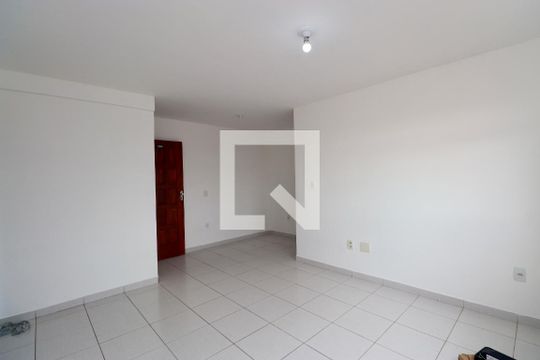 Sala de apartamento para alugar com 2 quartos, 40m² em Itapuã, Salvador