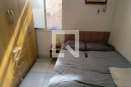 Quarto de casa de condomínio à venda com 2 quartos, 115m² em Abolição, Rio de Janeiro