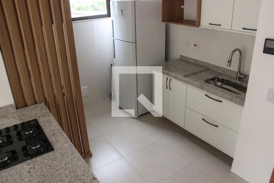 Apartamento para alugar com 2 quartos, 127m² em Portinho, Cabo Frio
