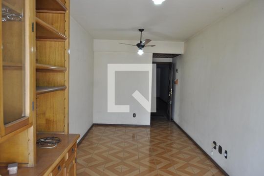 Sala de apartamento à venda com 2 quartos, 55m² em Engenho de Dentro, Rio de Janeiro