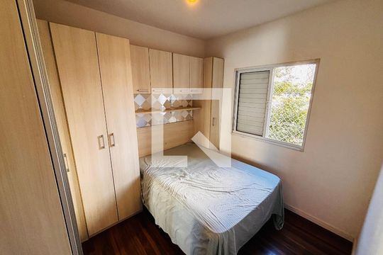 Quarto  de apartamento para alugar com 2 quartos, 48m² em Novo Osasco, Osasco