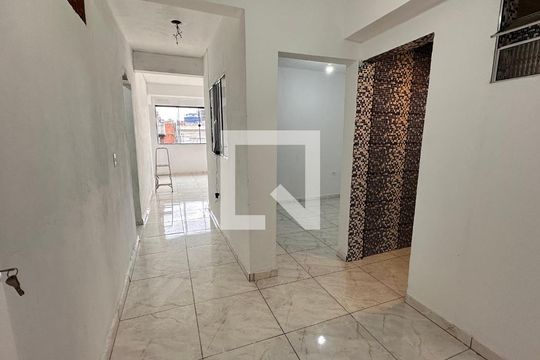 Casa para alugar com 2 quartos, 80m² em Jardim Capelinha, São Paulo