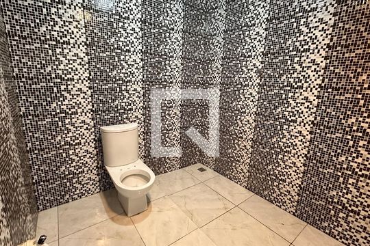 Casa para alugar com 2 quartos, 80m² em Jardim Capelinha, São Paulo