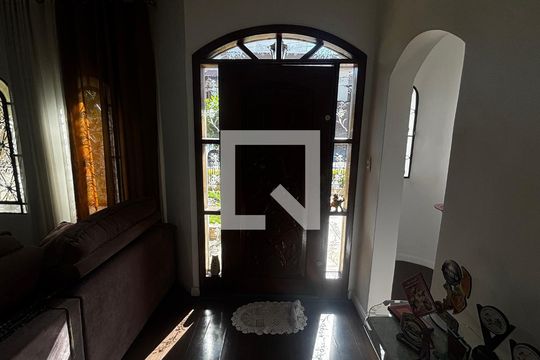 Sala de casa à venda com 3 quartos, 207m² em Vila Metalúrgica, Santo André