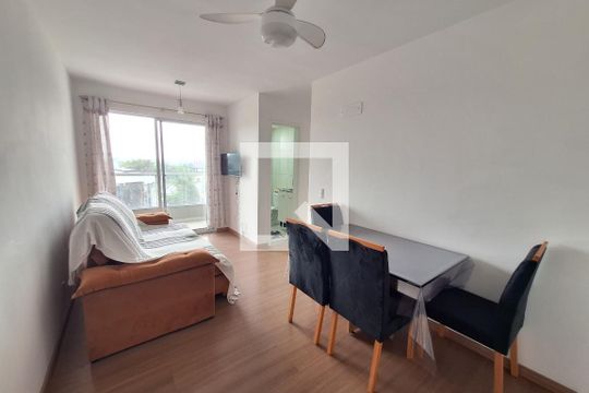 Sala de apartamento para alugar com 2 quartos, 1m² em Chácaras Rio-petrópolis, Duque de Caxias