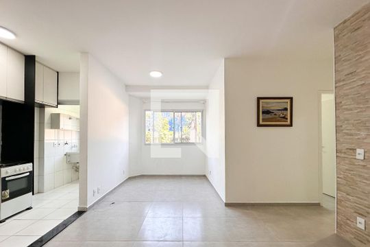Sala de apartamento para alugar com 2 quartos, 56m² em Vila Planalto, São Bernardo do Campo