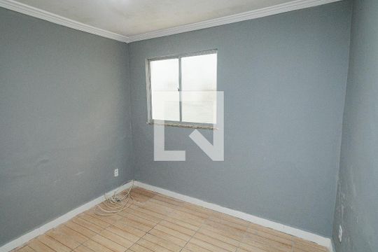 Quarto 2 de casa para alugar com 2 quartos, 95m² em Santíssimo, Rio de Janeiro