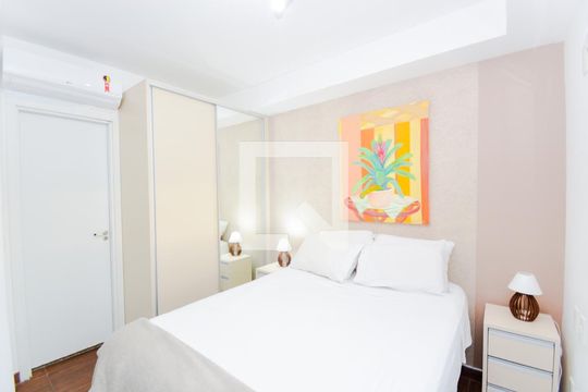 Quarto de kitnet/studio para alugar com 1 quarto, 38m² em Portal dos Gramados, Guarulhos
