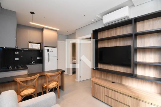 Studio de kitnet/studio para alugar com 1 quarto, 34m² em Batel, Curitiba