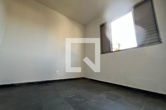 Quarto 1 de casa para alugar com 3 quartos, 78m² em Manoel Honório, Juiz de Fora