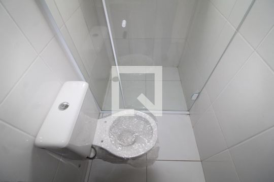 Quarto 1 - Banheiro de apartamento para alugar com 2 quartos, 60m² em Vila Vitorio Mazzei, São Paulo