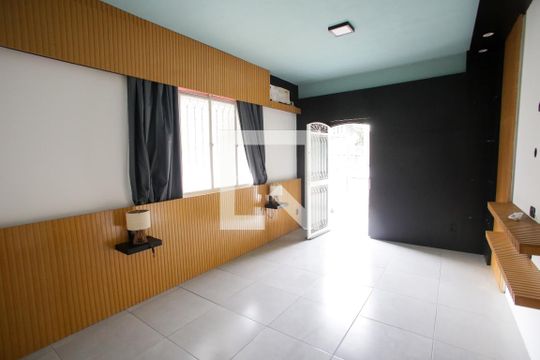 Quarto Suíte de casa para alugar com 3 quartos, 220m² em Freguesia (jacarepaguá), Rio de Janeiro