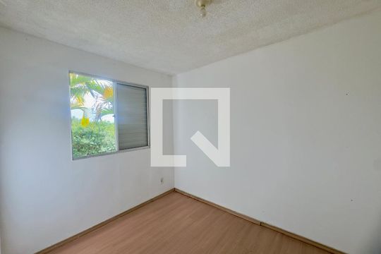 Quarto 1 de apartamento à venda com 2 quartos, 52m² em Vila Alzira, Guarulhos