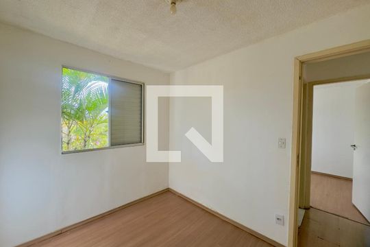 Quarto 2 de apartamento à venda com 2 quartos, 52m² em Vila Alzira, Guarulhos