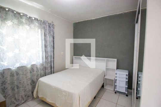 Casa para alugar com 3 quartos, 160m² em Qn 14d, Brasília