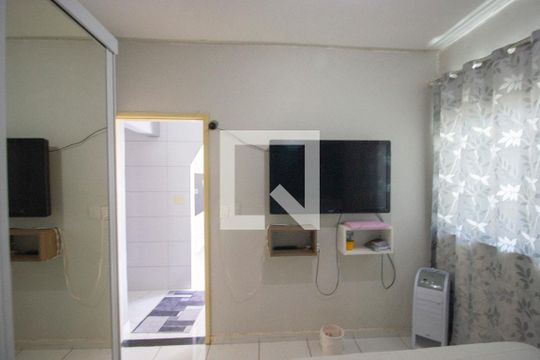 Casa para alugar com 3 quartos, 160m² em Qn 14d, Brasília