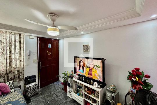 Sala de apartamento à venda com 2 quartos, 48m² em Artur Alvim, São Paulo