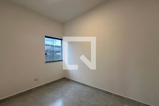Quarto 2 de casa para alugar com 3 quartos, 85m² em Jardim Silveira, Barueri