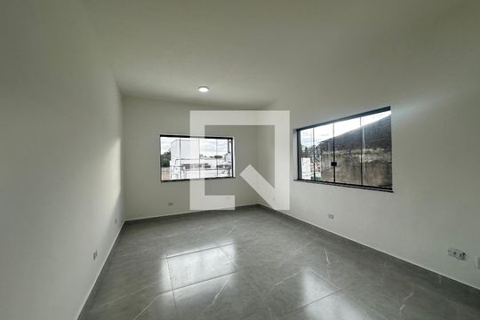 Quarto 1 de casa para alugar com 3 quartos, 85m² em Jardim Silveira, Barueri